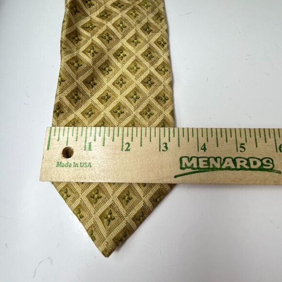 Ermenegildo Zegna Gold Diamond Olive Flower Pattern 100% Italian Silk Tie - Picture 10 of 11